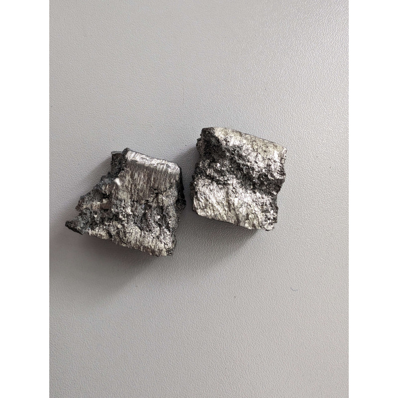 Gadolinium Metal element 64 Gd 99,95%